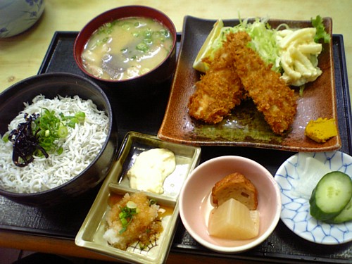 しらす丼と鯵フライ定食-00019.jpg