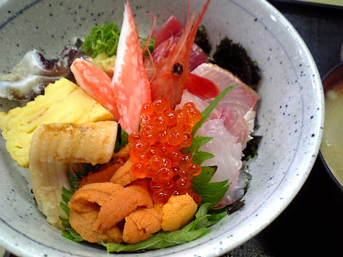 むすび屋おまかせ海鮮丼-00023.jpg